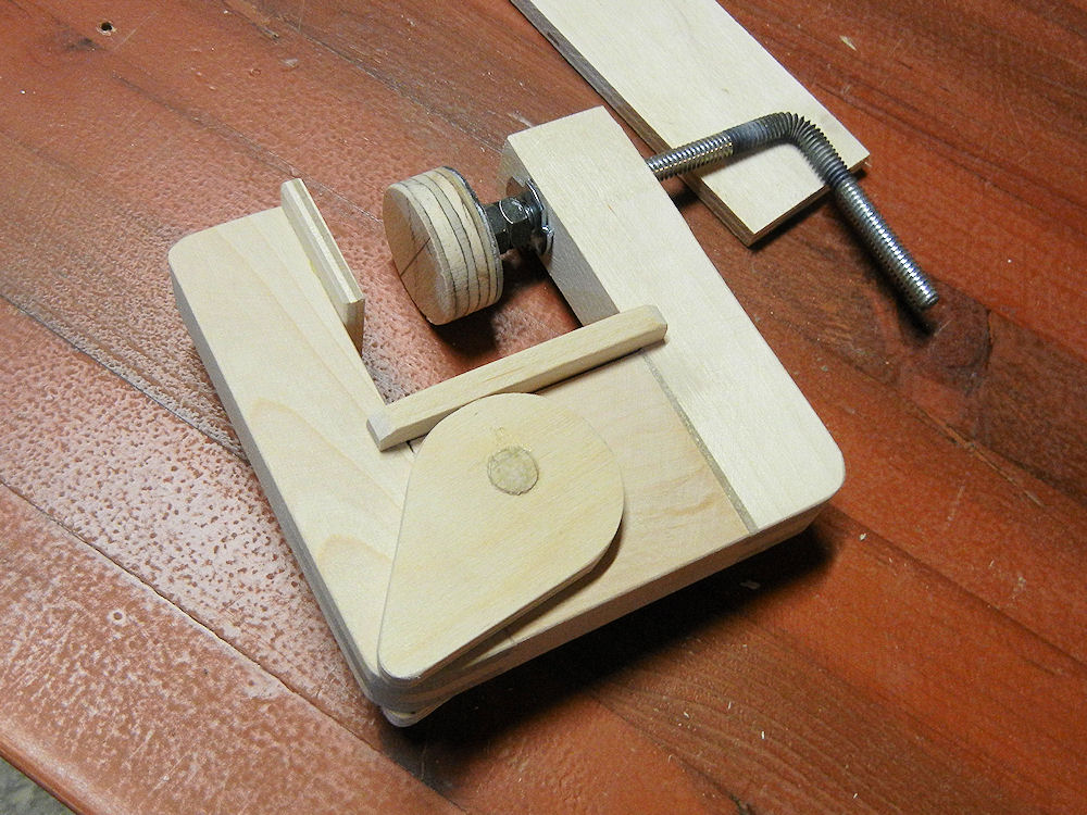 How To Make an Edge Clamp IBUILDIT.CA